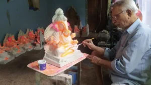 Image of Ganesh Idol Making