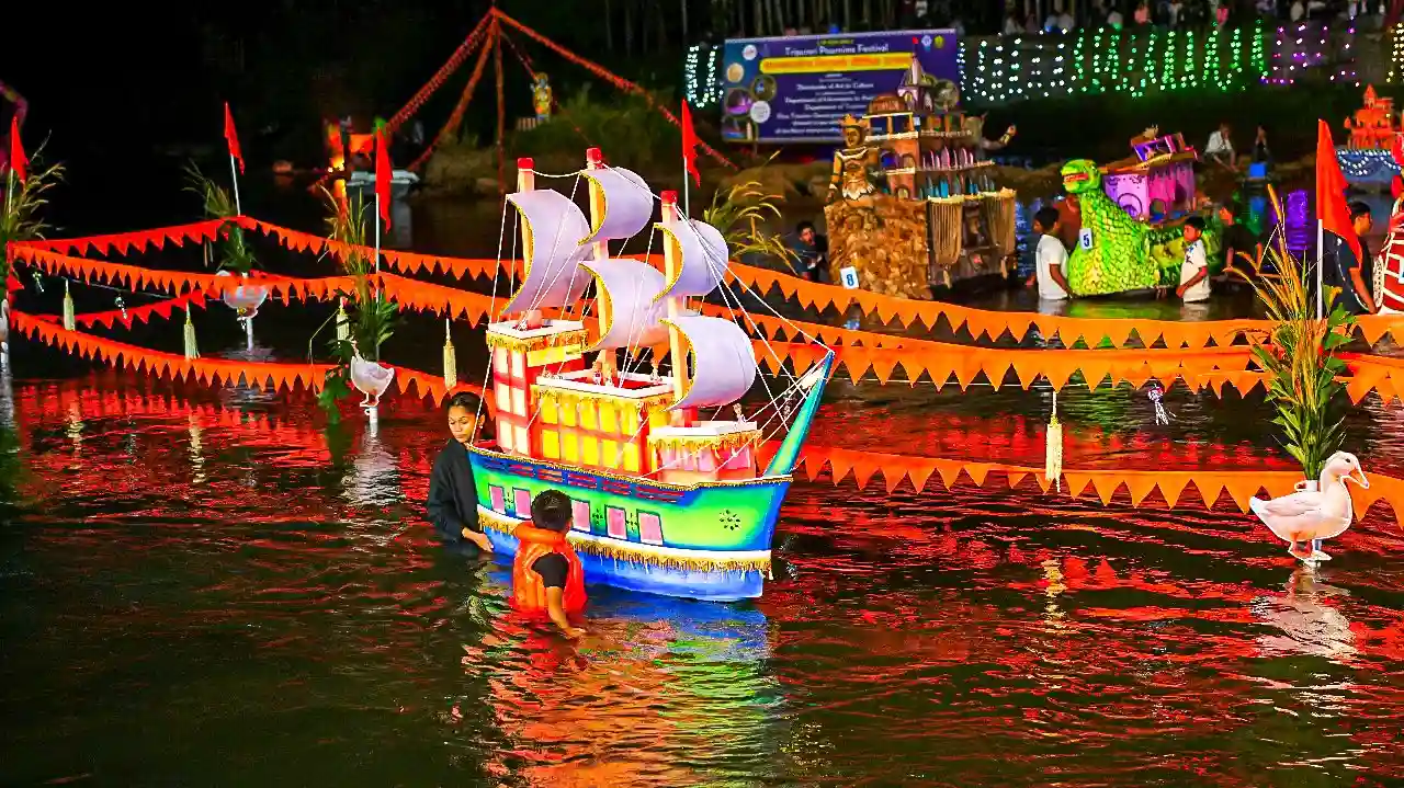 Image of Tripurari Poornima 2025 Festival