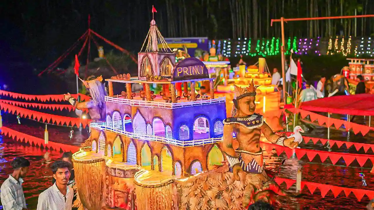 Image of Tripurari Poornima 2025 Festival